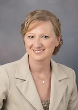 Photo of Iwona Podzielinski, MD